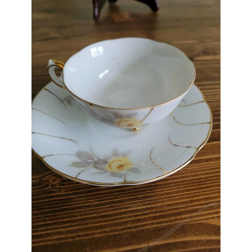 Cherry China Demitasse yellow rose Coffee Teacup & Saucer Set Made in Japan